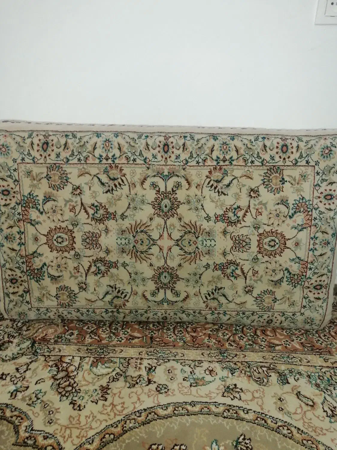 فروش قالی وپشتی|پشتی|سنندج, |دیوار