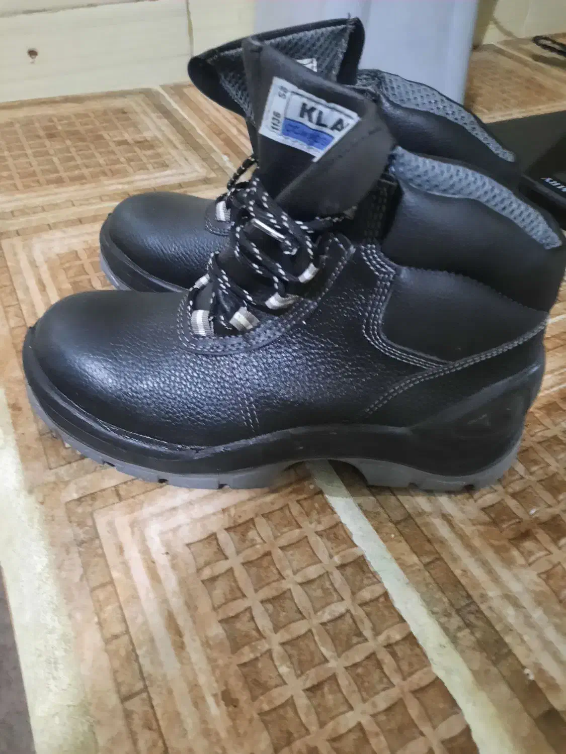 کفش ایمنی|کیف، کفش، کمربند|نظرآباد, شهرک سید جمال الدین|دیوار