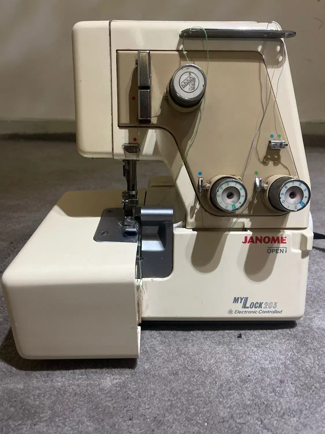 سردوز ژانومه مدل my lok 203|چرخ خیاطی و ریسندگی|ساری, |دیوار