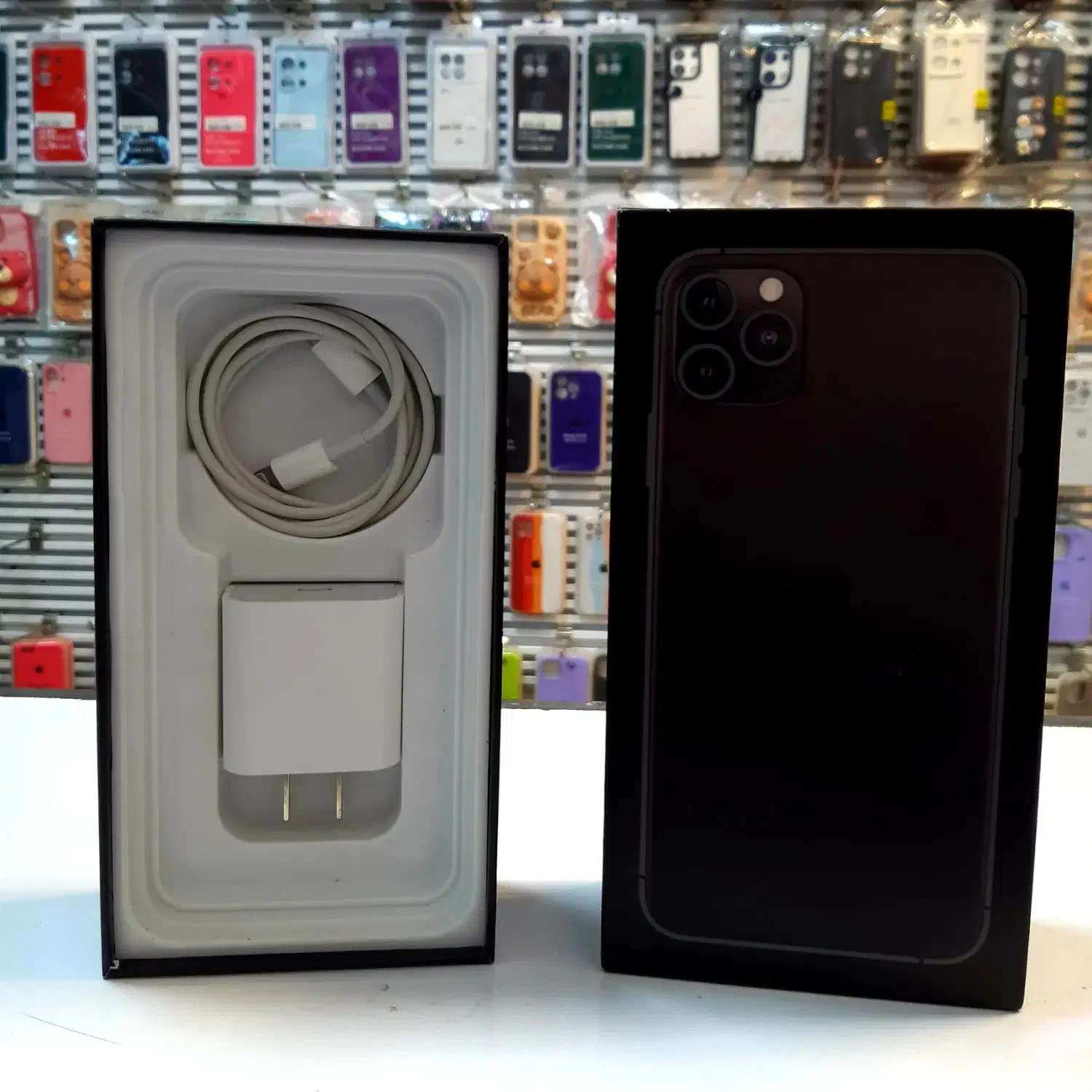 iphone 11 Pro Max(512 GiG)    تاچ موبایل|موبایل|کرمانشاه, |دیوار