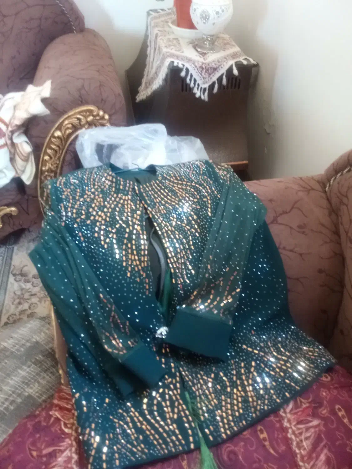 کت ودامن|لباس|کرمان, |دیوار