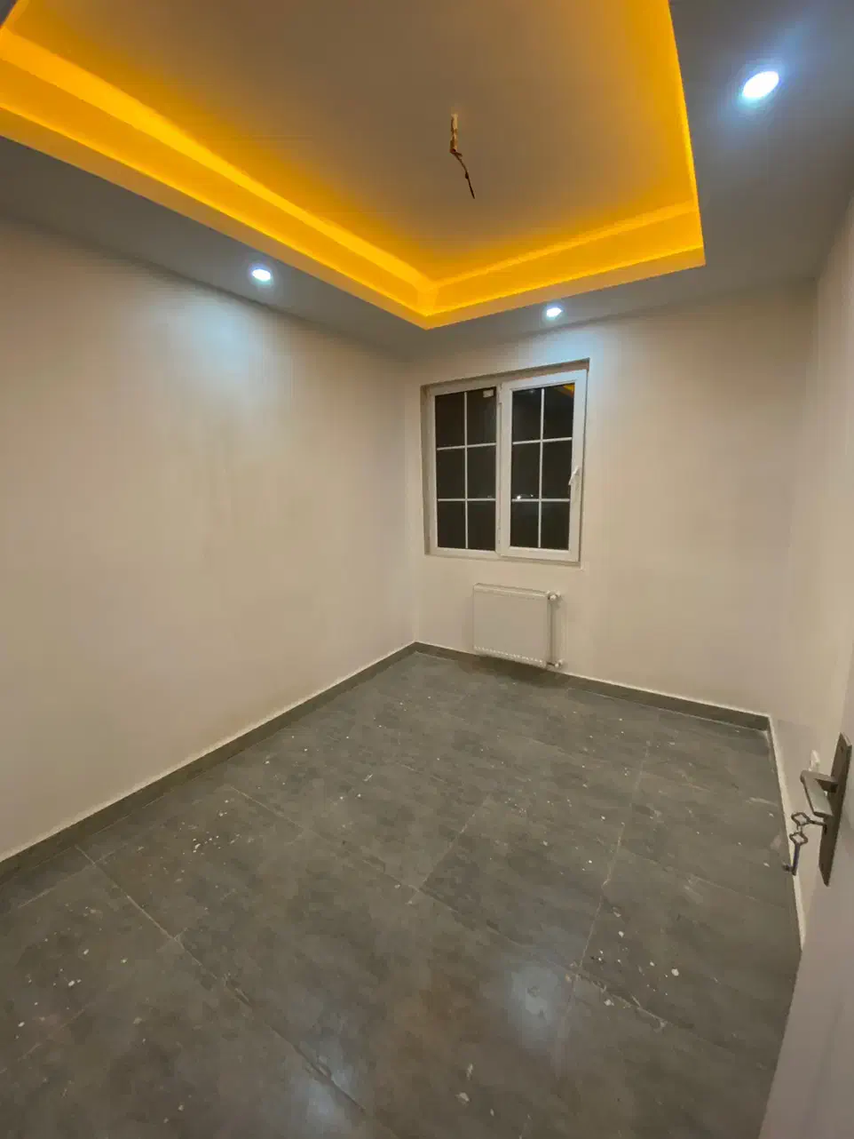 اپارتمان طبقه اول دوخوابه|اجارهٔ آپارتمان|تولم شهر, |دیوار