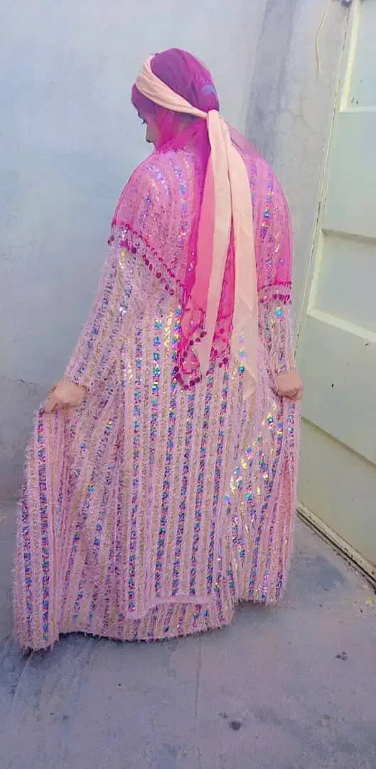 لباس محلی|لباس|مسجد سلیمان, |دیوار