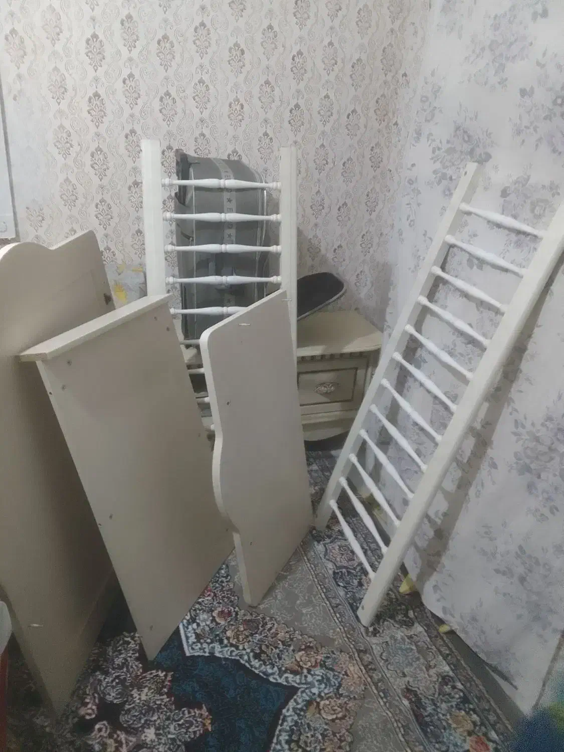 تخت خواب نوجوان با خوشخواب یک نفره|تخت و سرویس خواب|مشهد, هفت تیر (نه دره)|دیوار