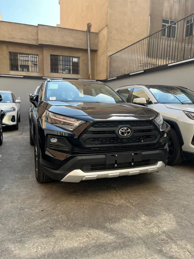 تویوتا رافوور ۲۰۲۵موتور ۲۵۰۰چین دودف هیبرید|خودرو سواری و وانت|تهران, سهروردی|دیوار