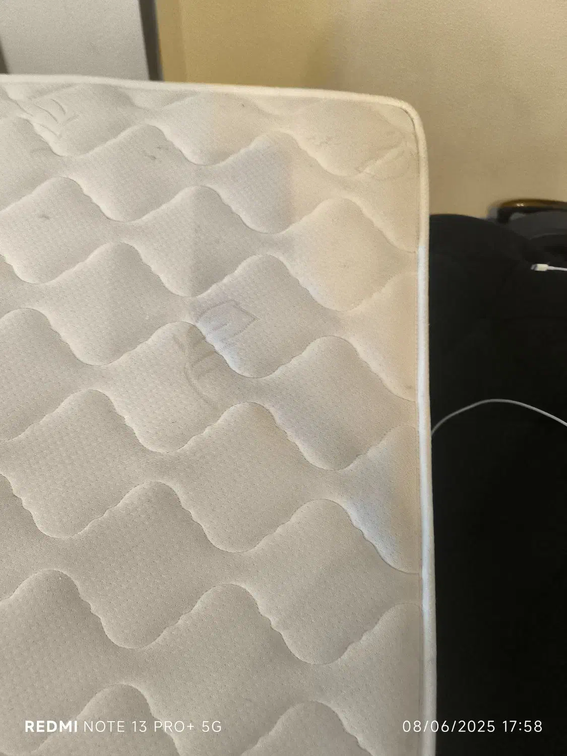 تشک خوش خواب فنری دونفره|تشک تختخواب|شاهینشهر, نظامی|دیوار