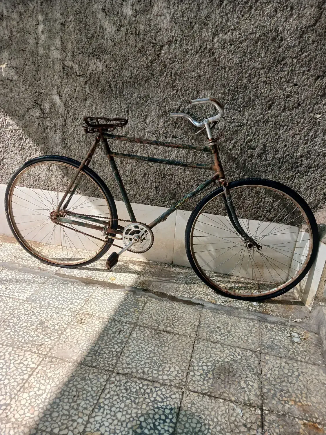 چرخ ۲۸ قدیمی ۹۰ساله|دوچرخه، اسکیت، اسکوتر|کاشان, لتحر|دیوار