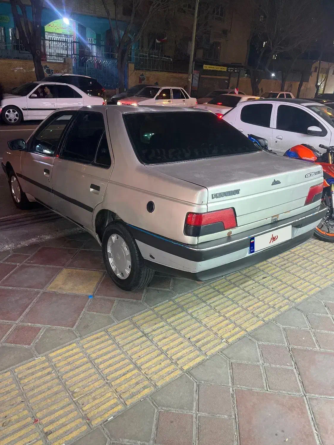 پژو۴۰۵مدل۸۴|خودرو سواری و وانت|تهران, کیانشهر|دیوار