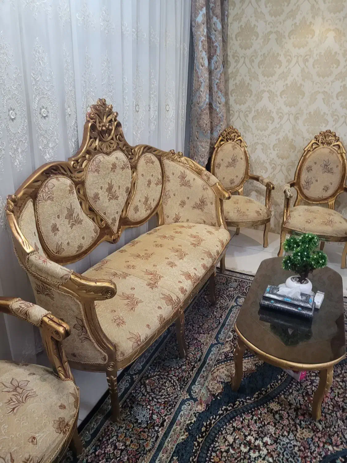 مبل سلطنتی ۹ نفره|مبلمان خانگی و میز عسلی|مشهد, یاس|دیوار