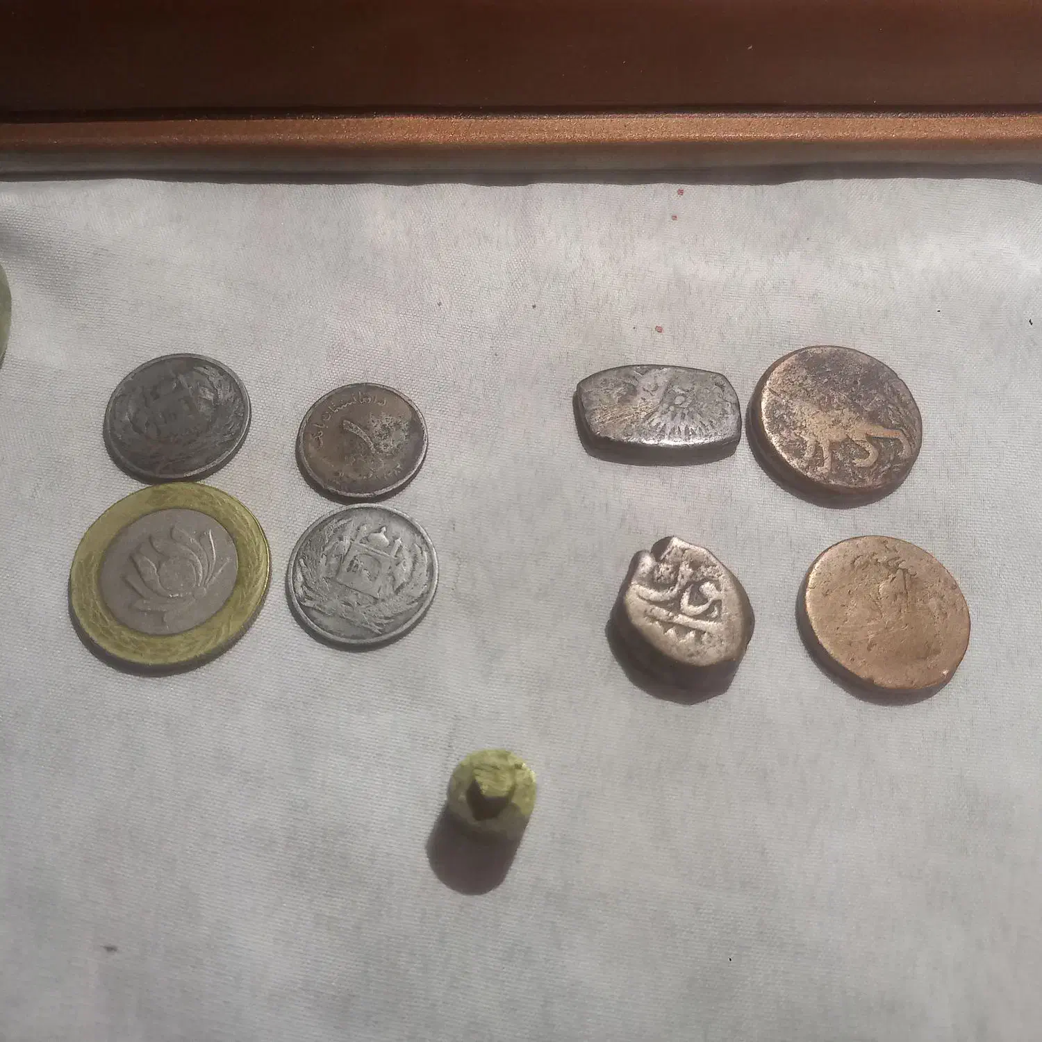 کلکسیون عتیقه|کلکسیون اشیاء عتیقه|شهرضا, |دیوار