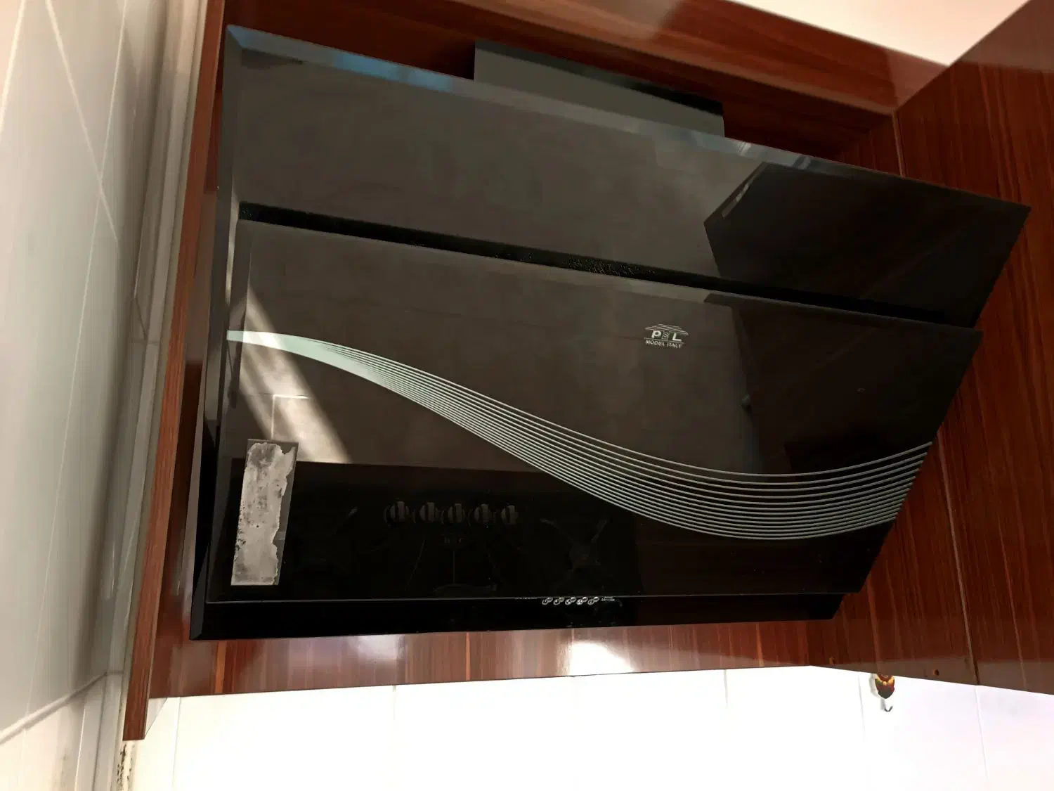 هودو سینک درحد|هود|بندر انزلی, سی متری|دیوار