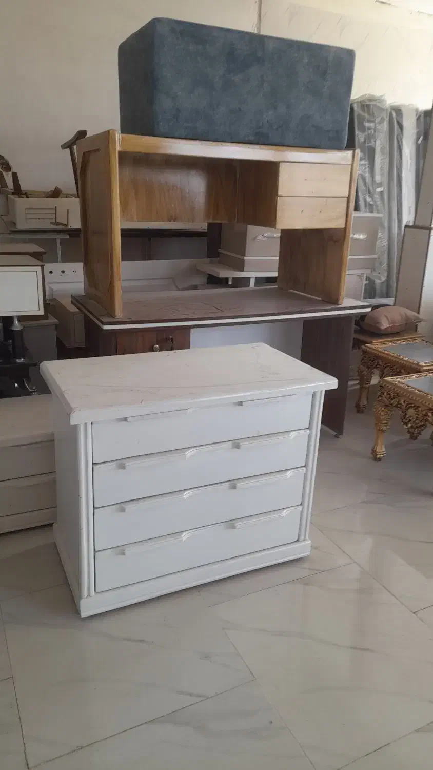 دراور میز ارایش سفید|جاکفشی، کمد، دراور|ارومیه, |دیوار