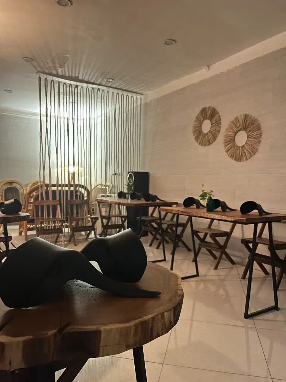 میز چوبی روستیک|میز و صندلی غذاخوری|بیرجند, |دیوار