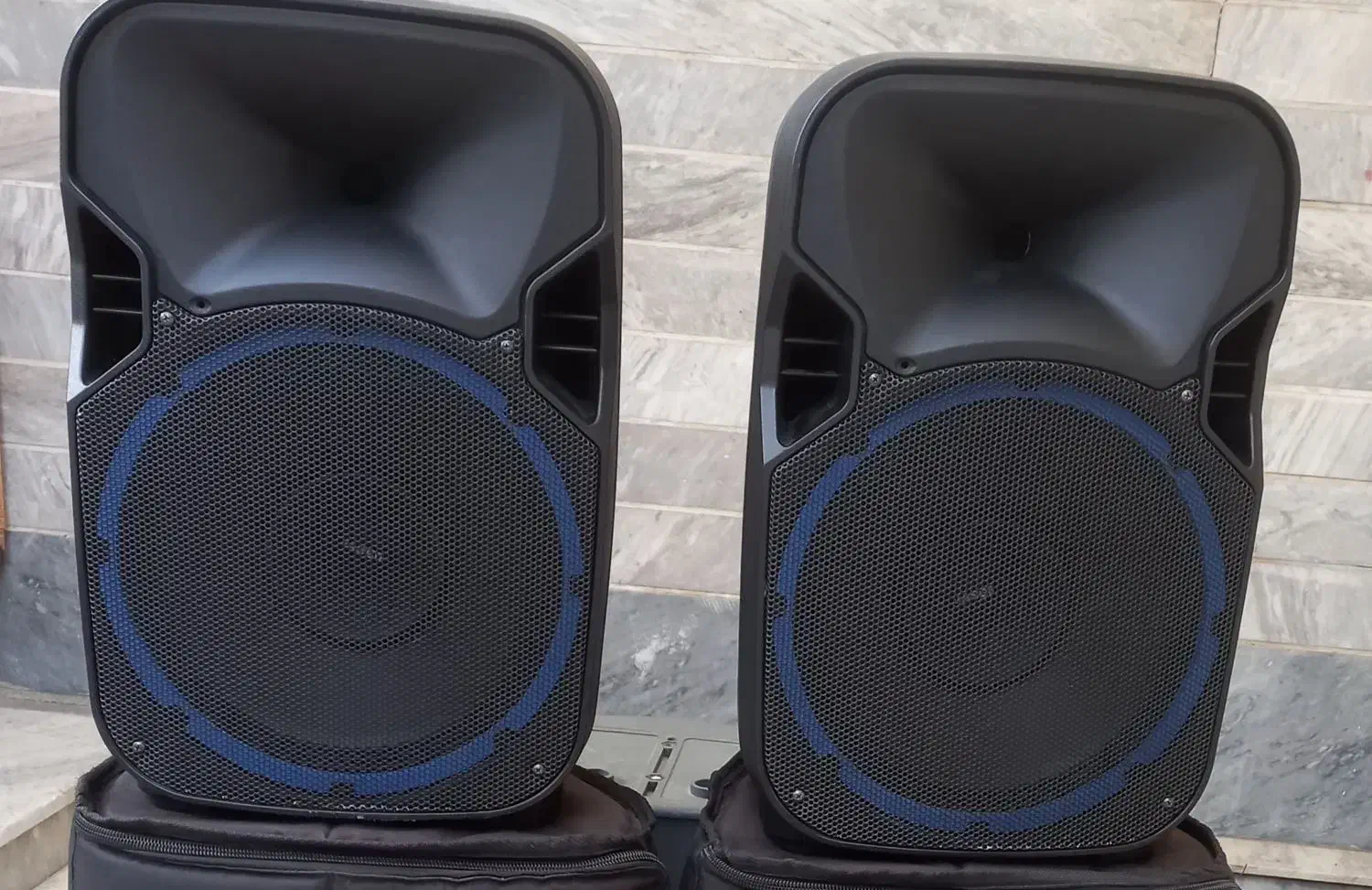 بانداکو|صوتی و تصویری|محمدشهر, محمدشهر|دیوار