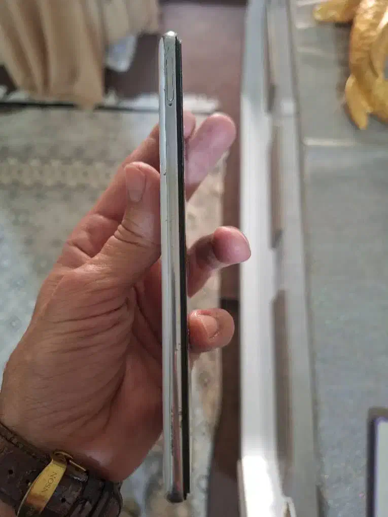 معاوضه سربه سر با ایفون هم رده فقط معاوضه میکنم|موبایل|ارومیه, |دیوار