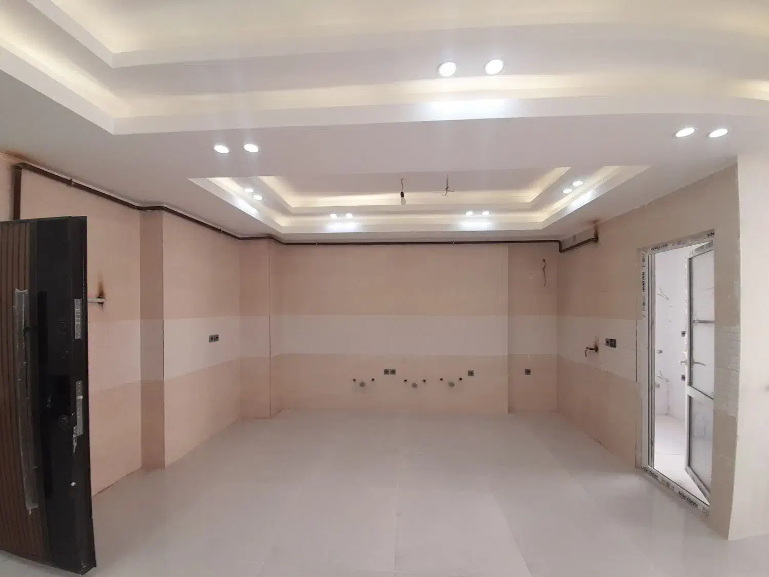 110 متری خیابان نادری|فروش آپارتمان|قزوین, |دیوار