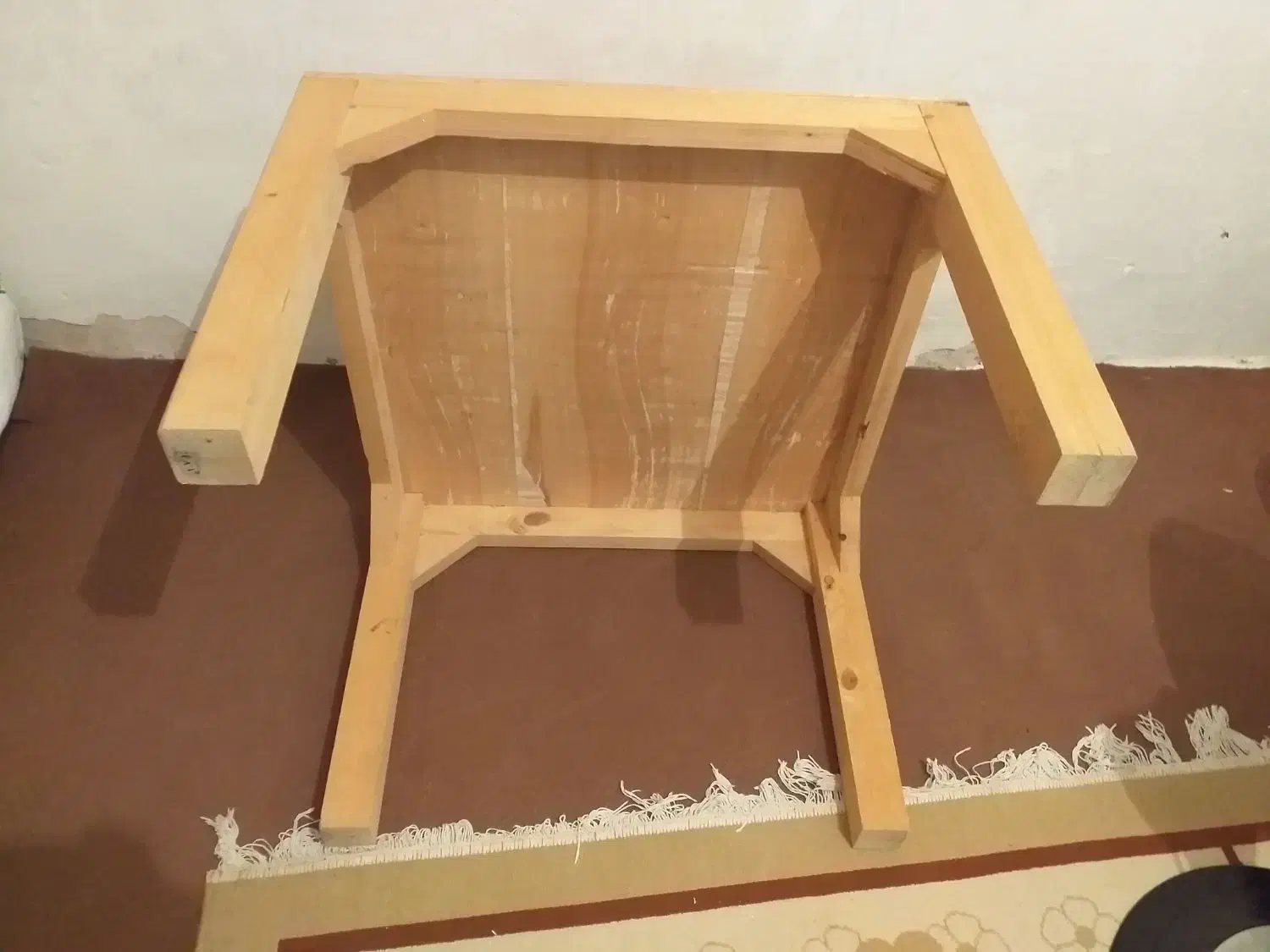 کرسی چوبی|مبلمان خانگی و میز عسلی|ورامین, ورامین|دیوار