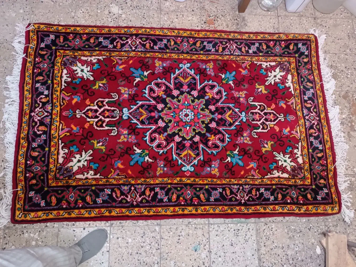 جفت زرع نیم|فرش|مراغه, |دیوار