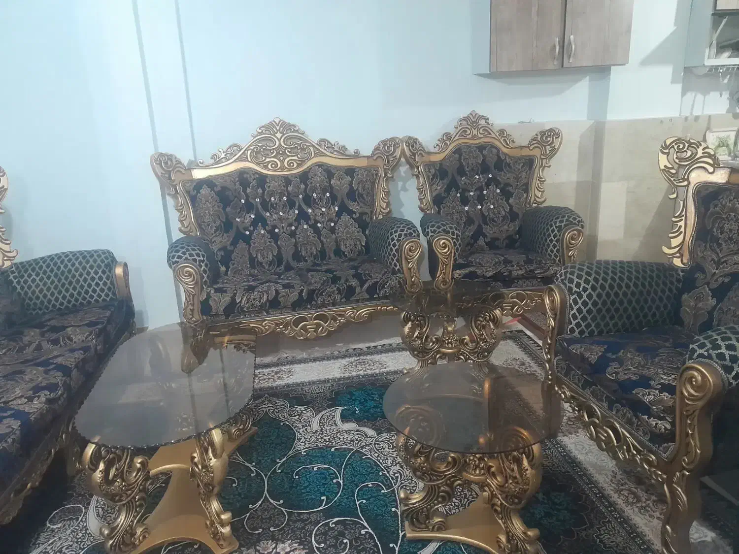 مبل سلطنتی|مبلمان خانگی و میز عسلی|باغستان, |دیوار