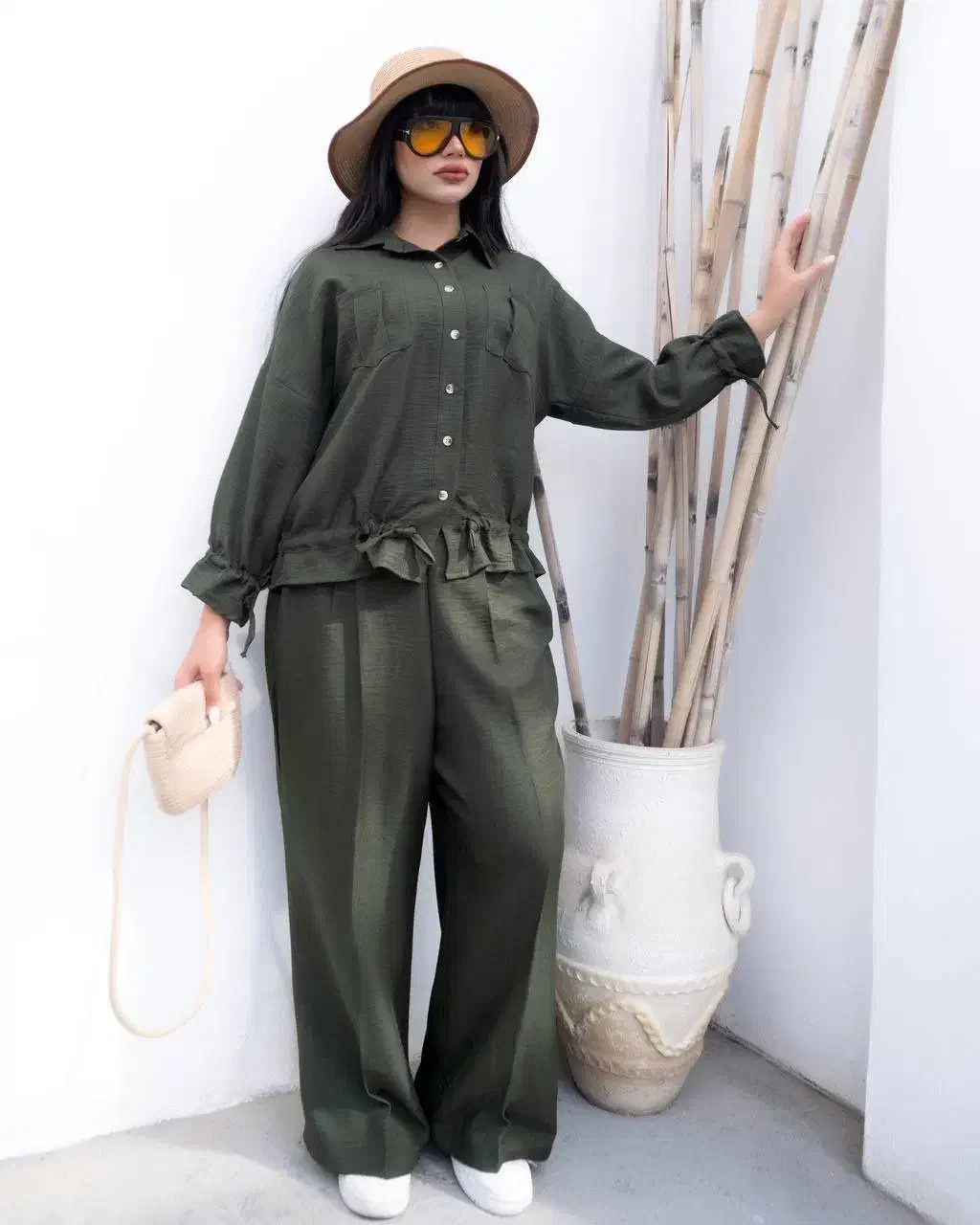 فروش ویژه انواع مانتو و شومیز به قیمت استثنایی|لباس|سنقر, |دیوار