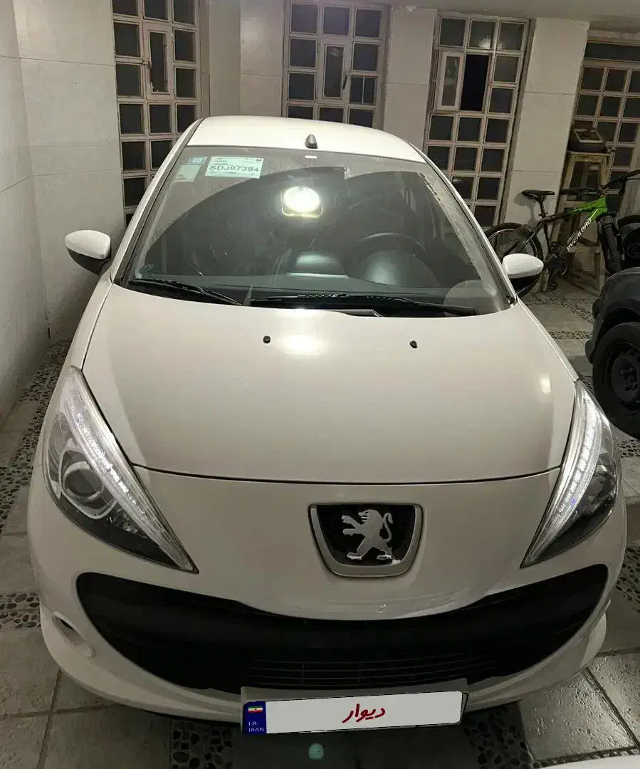 207اتومات صفر 1404|خودرو سواری و وانت|شهرکرد, |دیوار