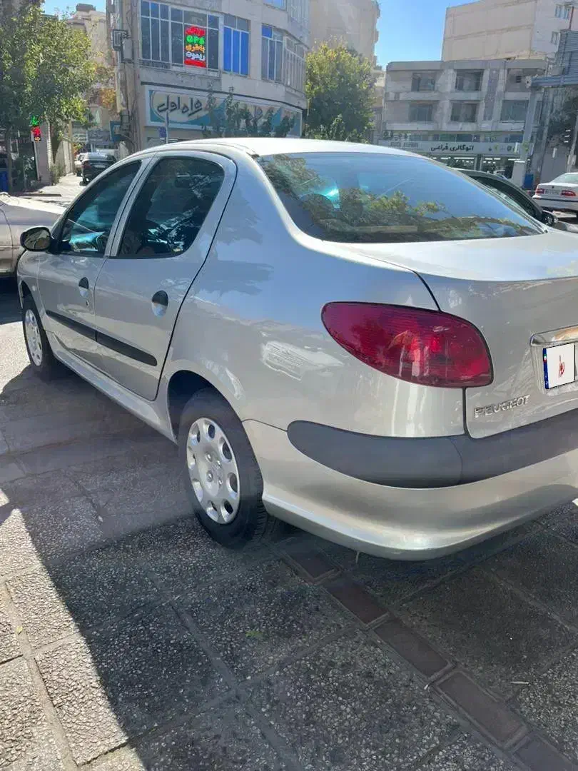 206 sd اتومات مدل ۸۹|خودرو سواری و وانت|شیراز, سینما سعدی|دیوار