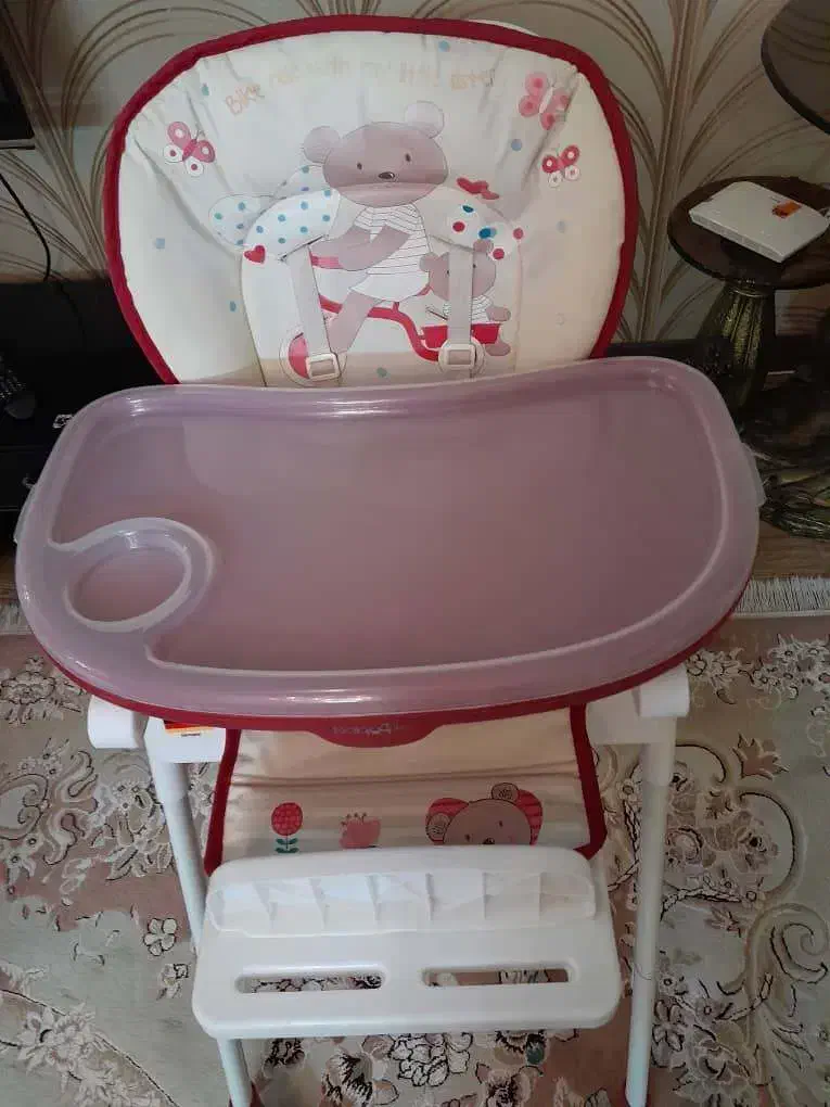 صندلی ناهارخوری کودک|تخت و صندلی بچه|شیراز, شهرک گلدشت حافظ‎|دیوار