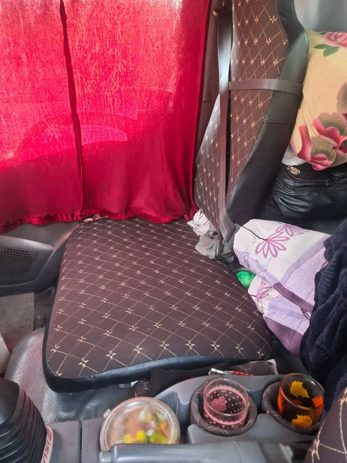 کامیونت ایسوزو 93 شش تن|خودرو سنگین|رشت, شهرک پارس خزر|دیوار