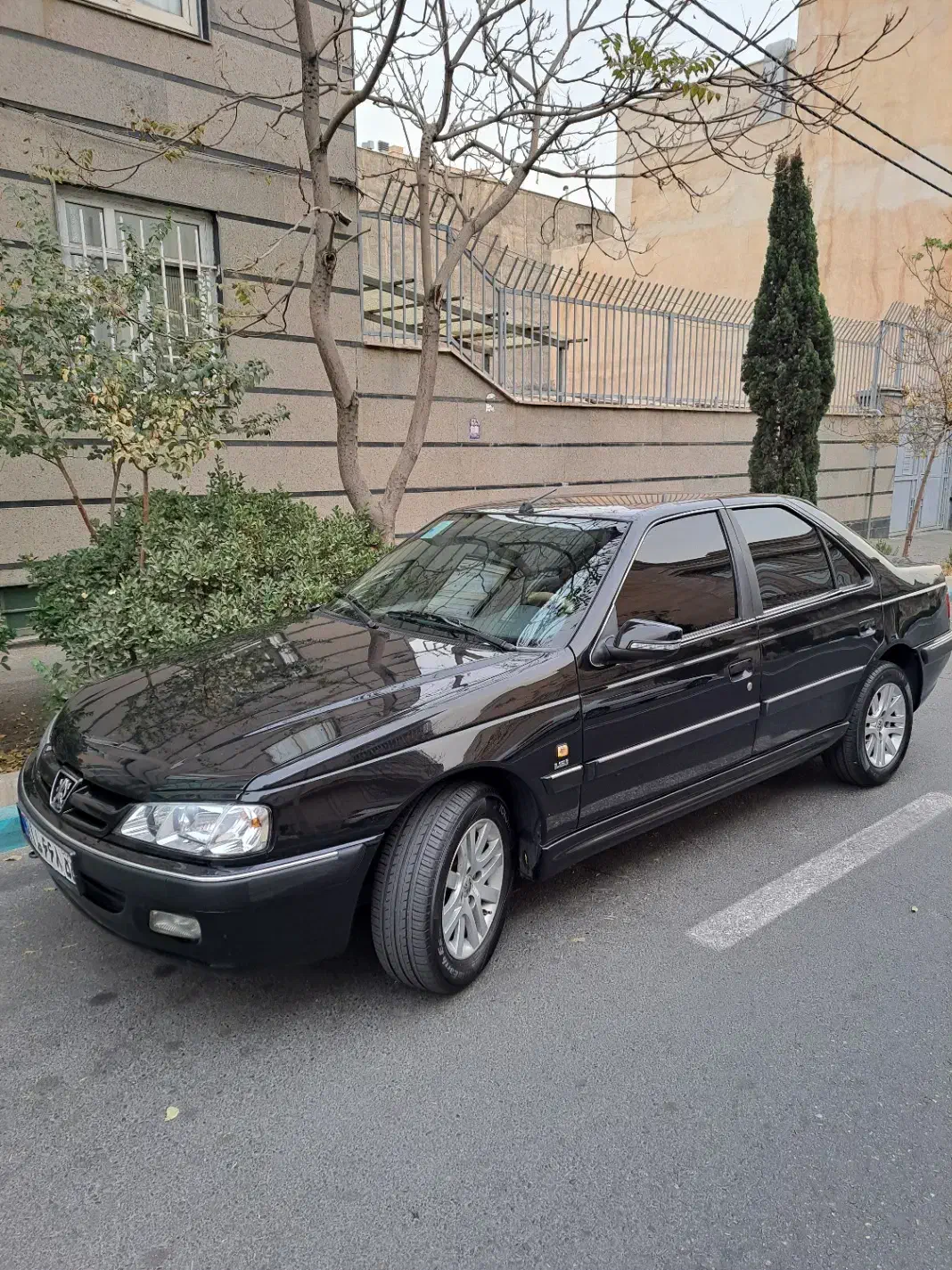 پرشیا سفارشی رنگ مشکی متالیک مدل ۹۷|خودرو سواری و وانت|تهران, گلستان (شهرک راه آهن)|دیوار