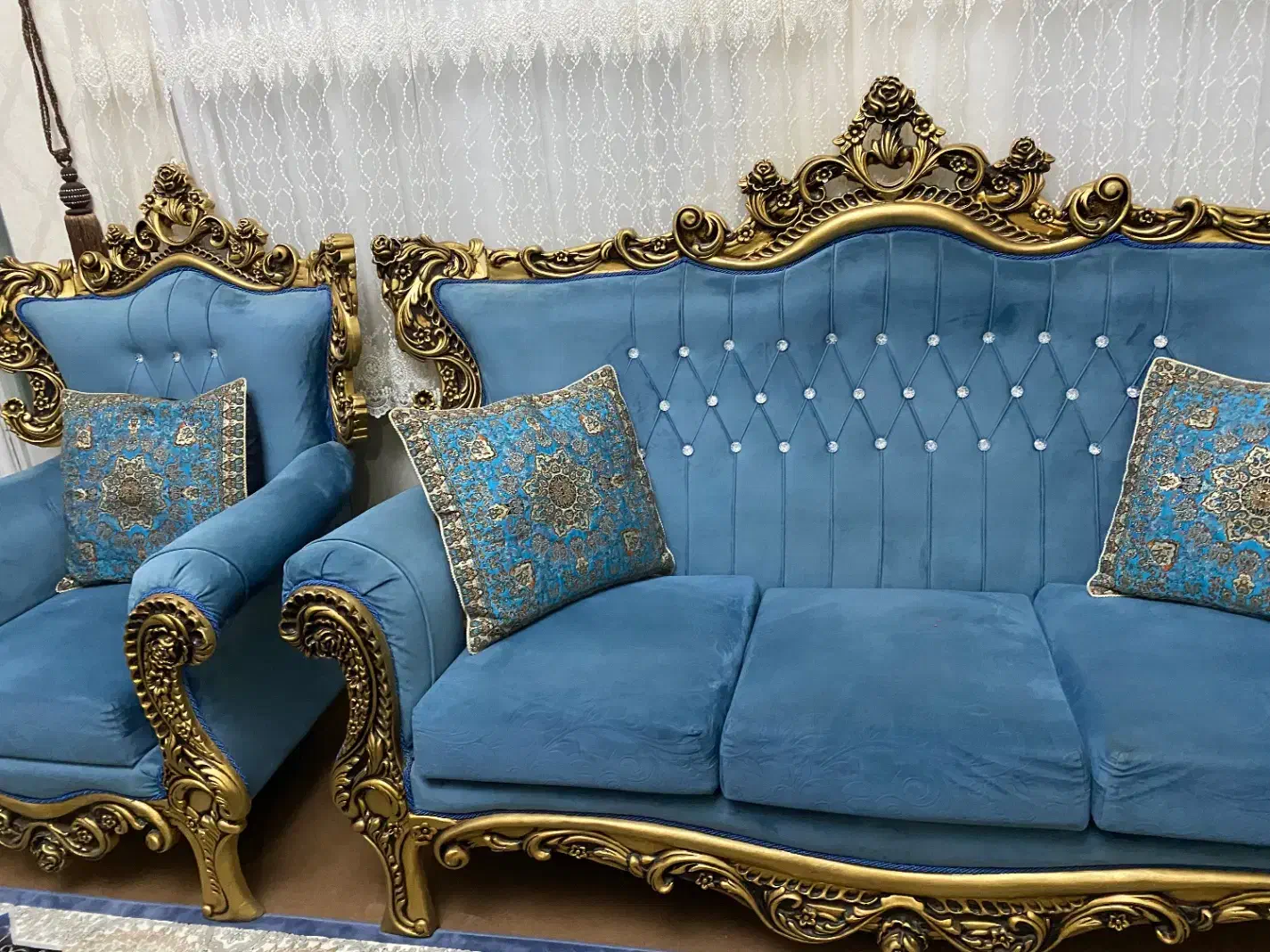 مبل هفت نفر با میز و جلو مبلی|مبلمان خانگی و میز عسلی|میبد, |دیوار