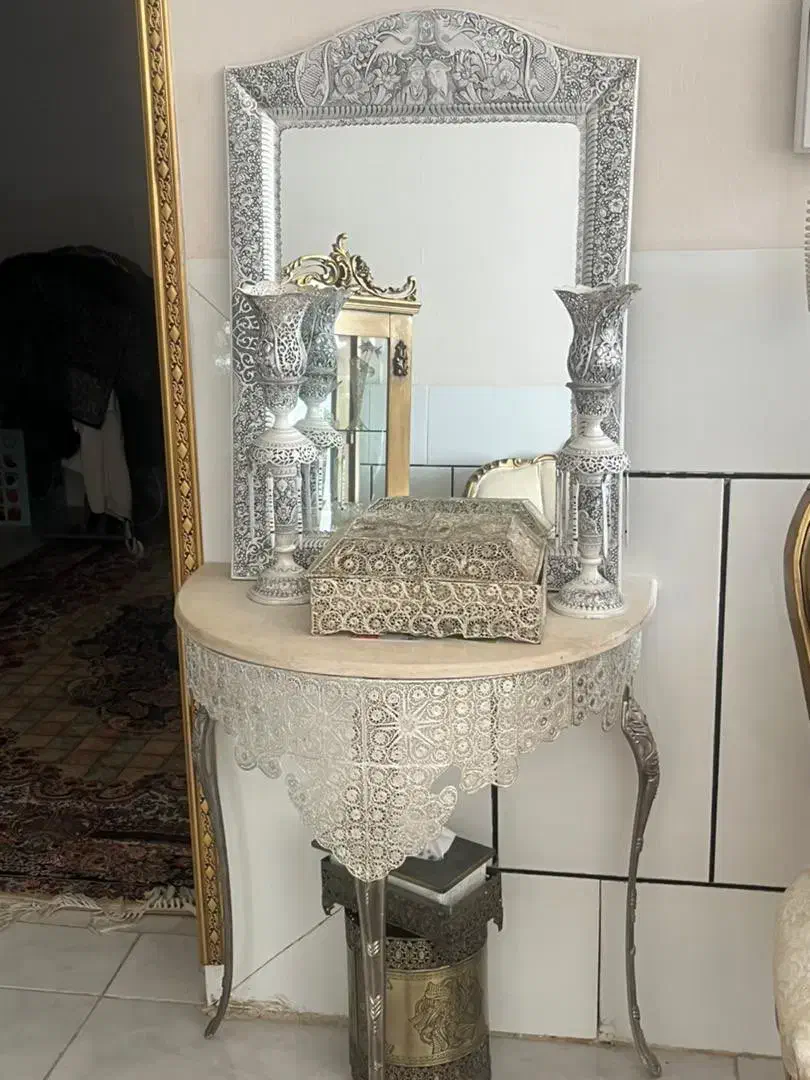 اینه شمدان و میز -ظروف ملیله|آینه|اصفهان, دستگرده|دیوار