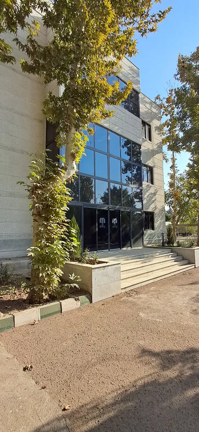 اجاره ساختمان مناسب شرکتها ، ادارات یا امور شخصی|اجارهٔ دفتر کار، اتاق اداری، مطب|محمدیه-قزوین, |دیوار