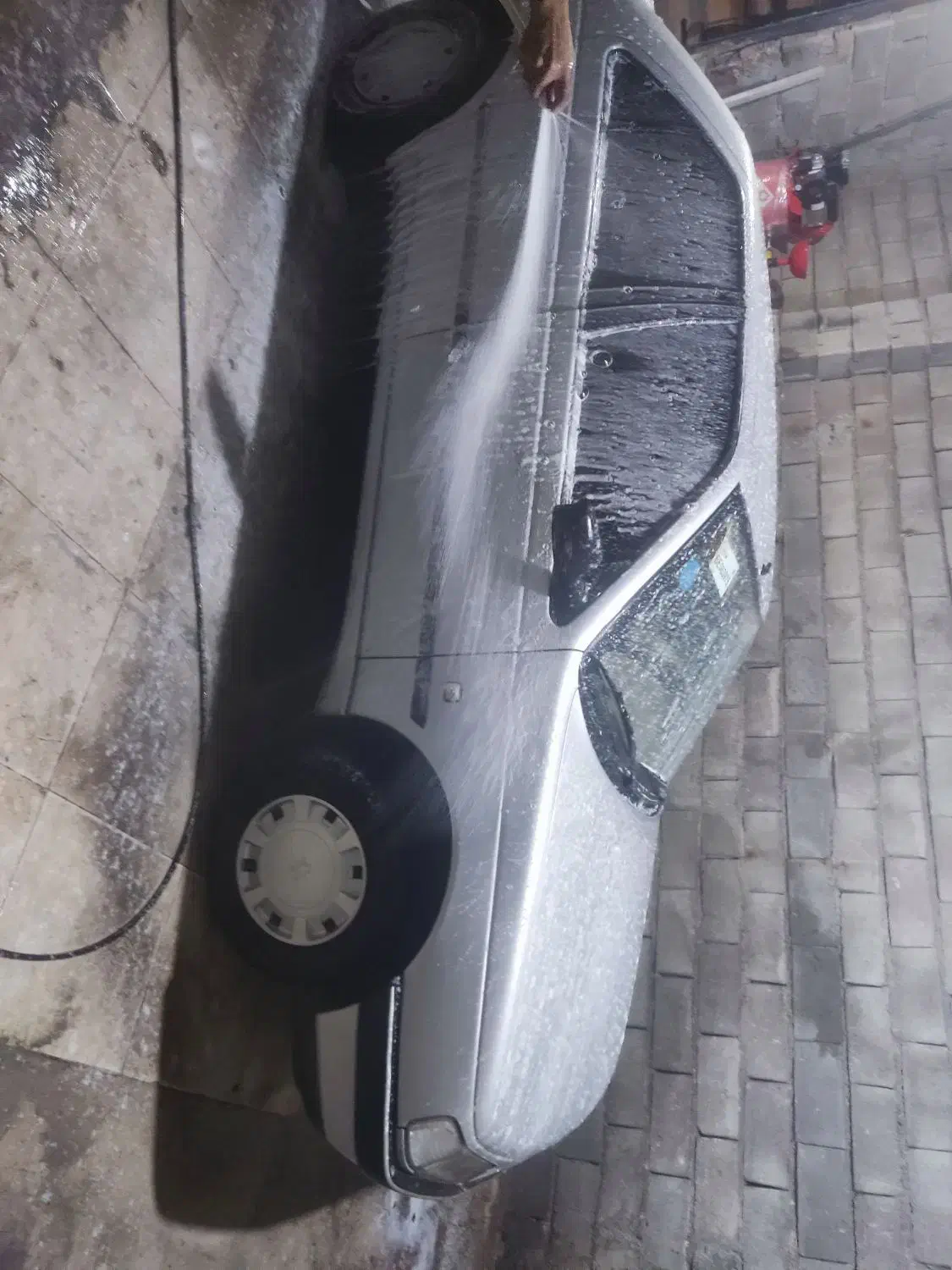 کارگر برا کار در کارواشی|استخدام سرایداری و نظافت|ایذه, |دیوار