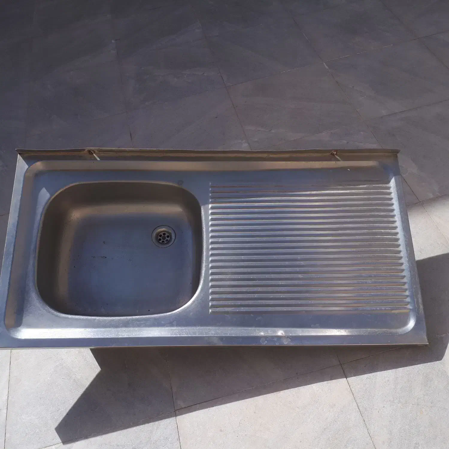 سینگ ظرف شو|آب‌چکان و نظم‌دهنده ظروف|رفسنجان, |دیوار