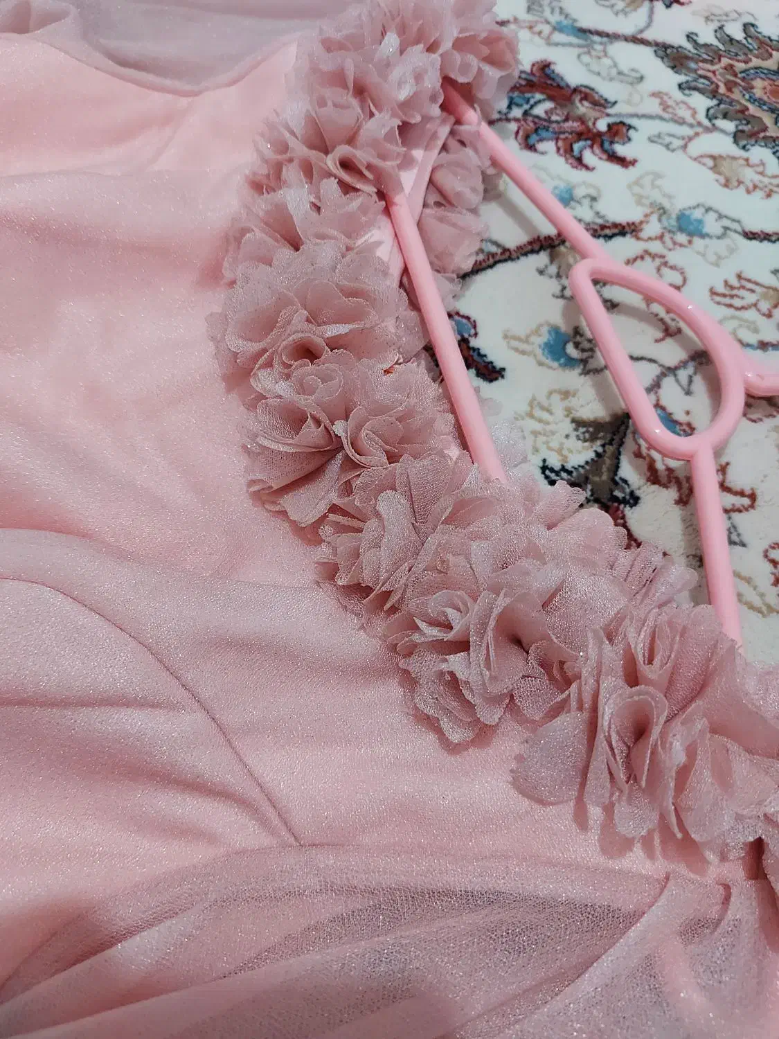 لباس مجلسی|لباس|نیشابور, خط کاشمر|دیوار