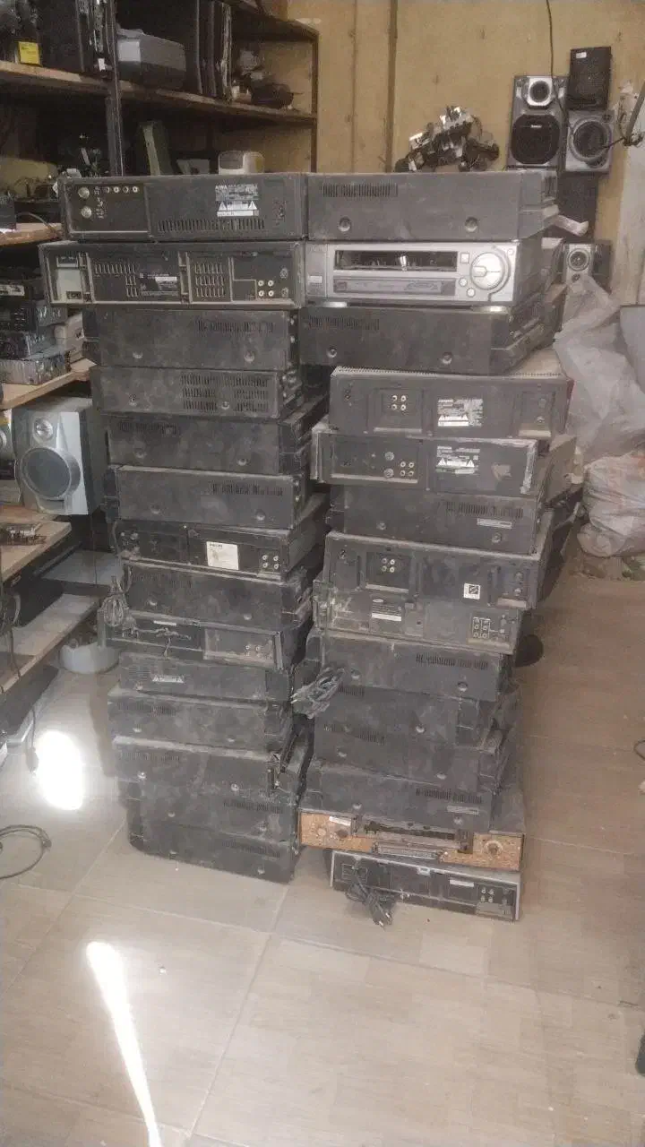 ۸۰ عدد ویدیو در مارکها طبق لیست دانه ای ۵۰۰ تمن|پخشکننده DVD و ویدیو|تربتحیدریه, باغ ملی|دیوار