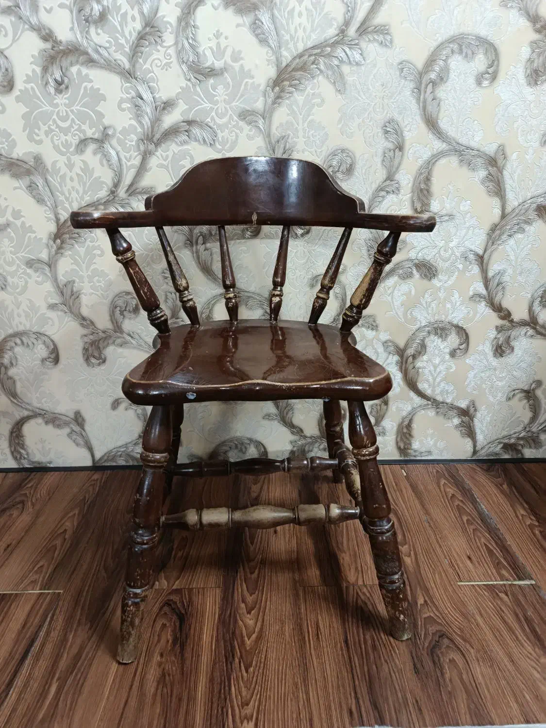 صندلی چوبی|صندلی و نیمکت|قم, کلهری|دیوار