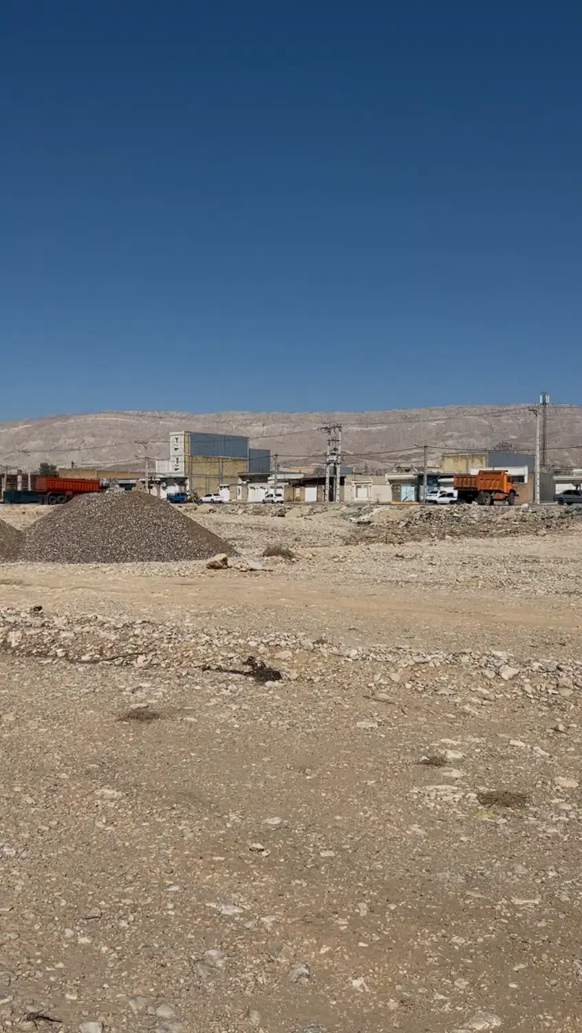 فروش زمین ابتدای ۹ دی پشت تجاری ها|فروش زمین و ملک کلنگی|دهلران, |دیوار