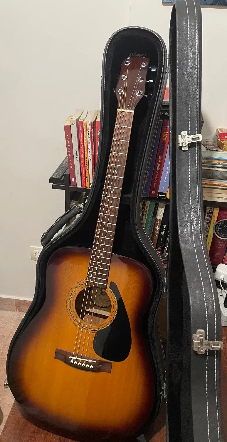 گیتار آکوستیک|گیتار، بیس، امپلیفایر|تهران, امجدیه (خاقانی)|دیوار