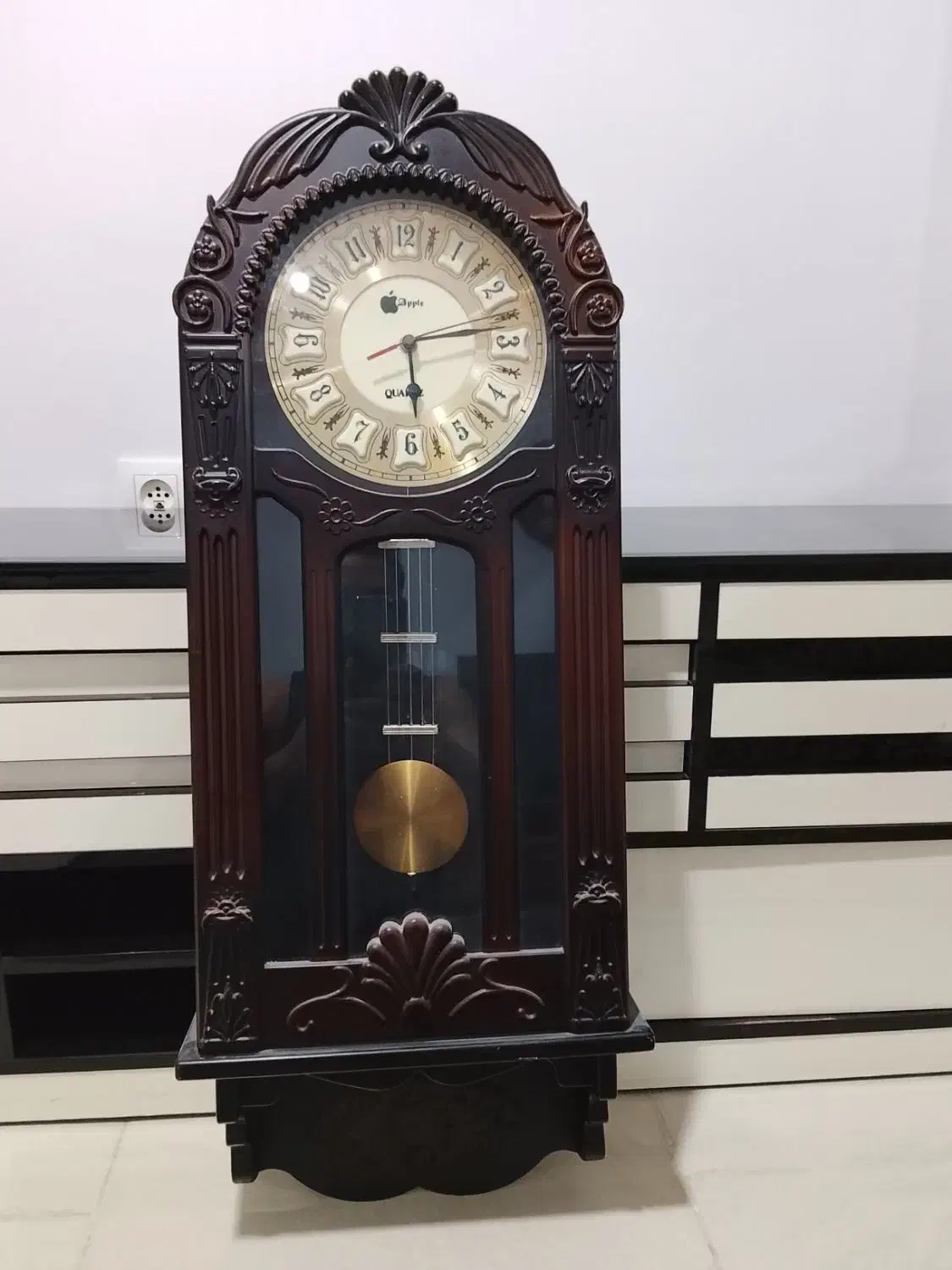 ساعت در حد نو|ساعت دیواری و تزئینی|الیگودرز, |دیوار