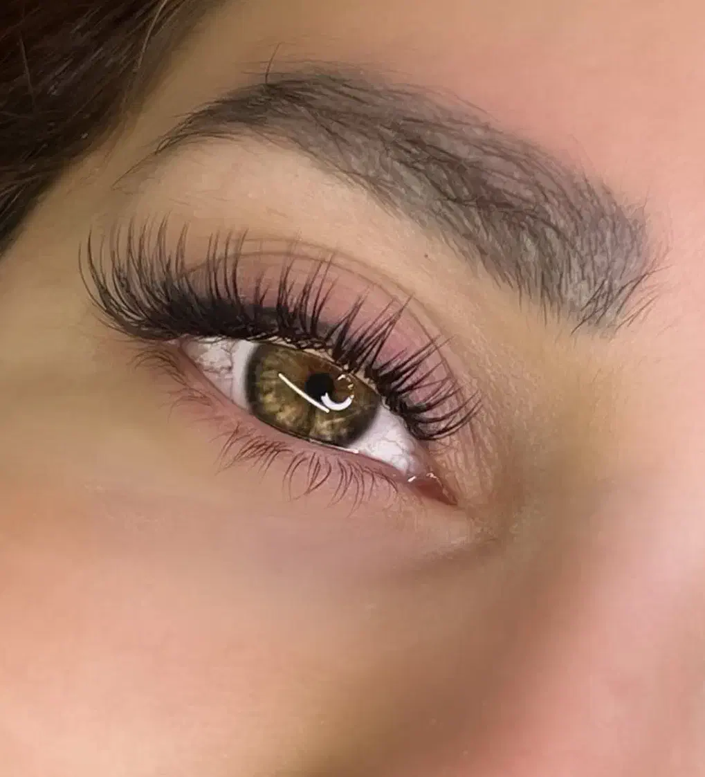 اکستنشن مژه ولیفت ابرو|خدمات آرایشگری و زیبایی|کاشان, امیرکبیر|دیوار