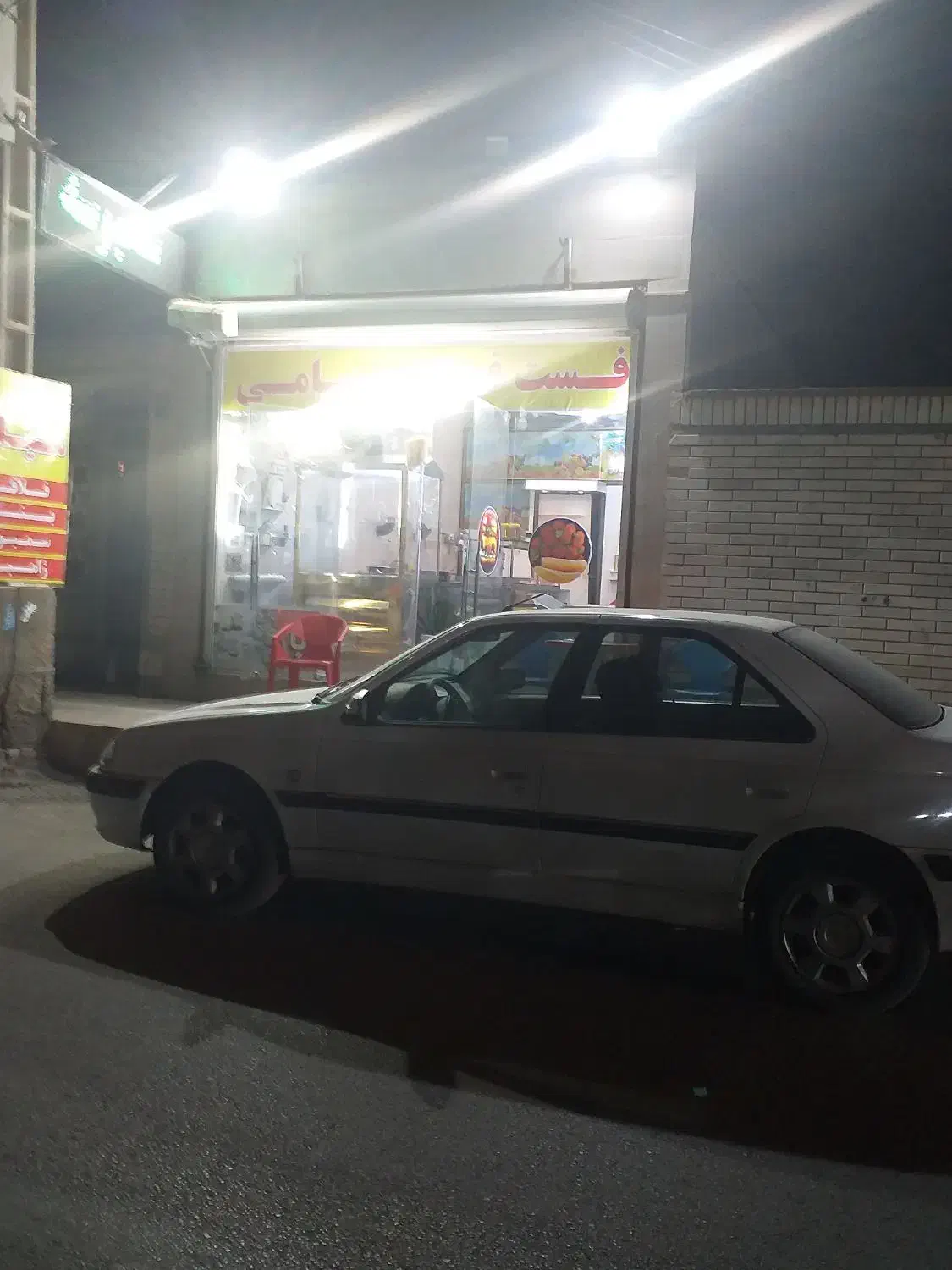 مغازه۳۰متری|اجارهٔ مغازه و غرفه|اهواز, کوی سعدی|دیوار