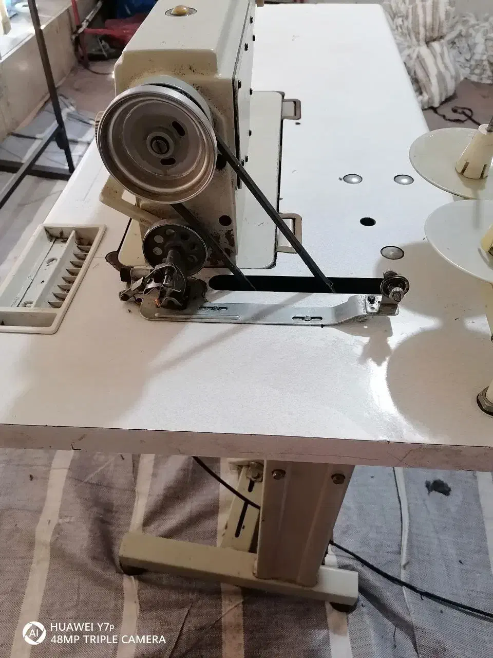 چرخ خیاطی دینام بزرگ|چرخ خیاطی و ریسندگی|شیراز, گلکوب|دیوار