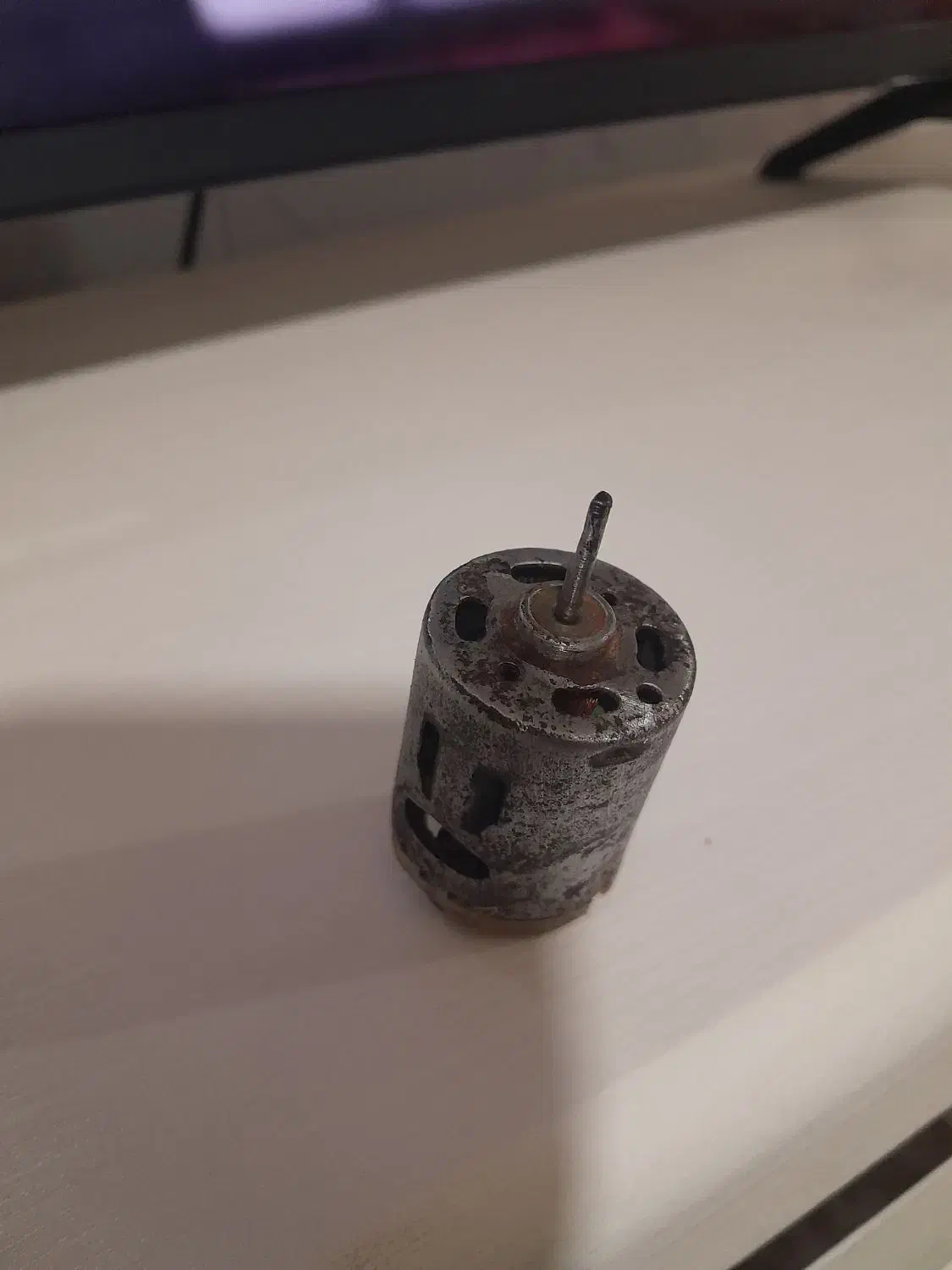 مینی فن|پنکه و تصفیه‌کنندهٔ هوا|خوی, |دیوار