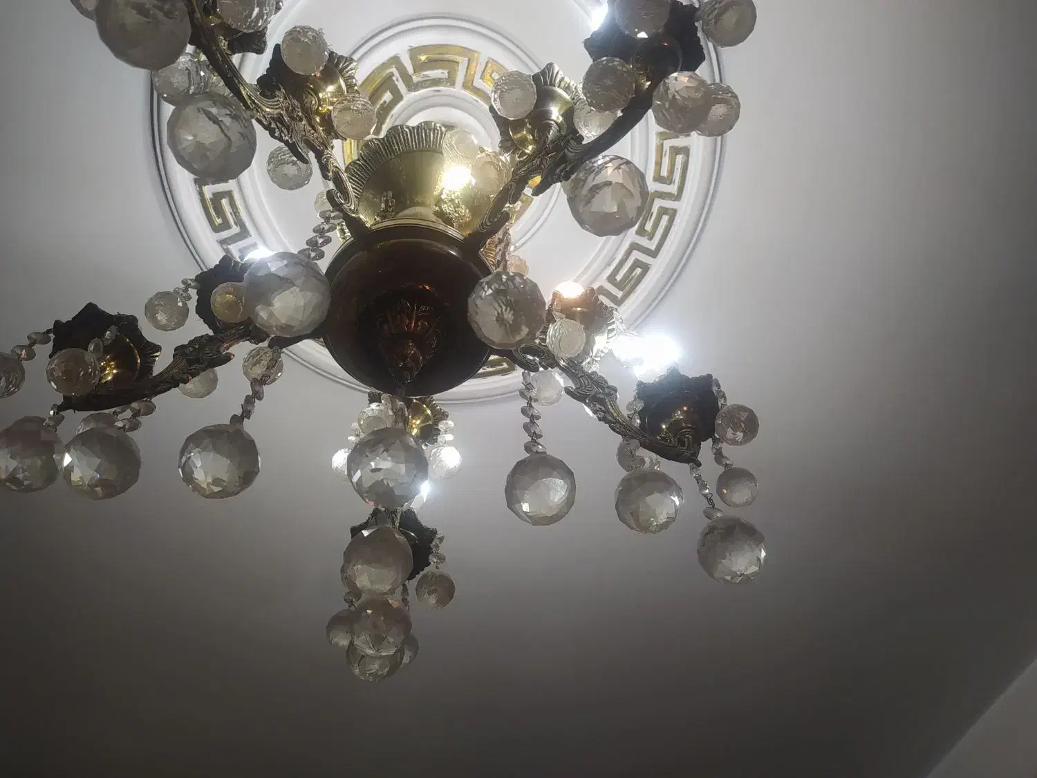 لوستر سقفی|لوستر و چراغ آویز|تهران, بهداشت|دیوار