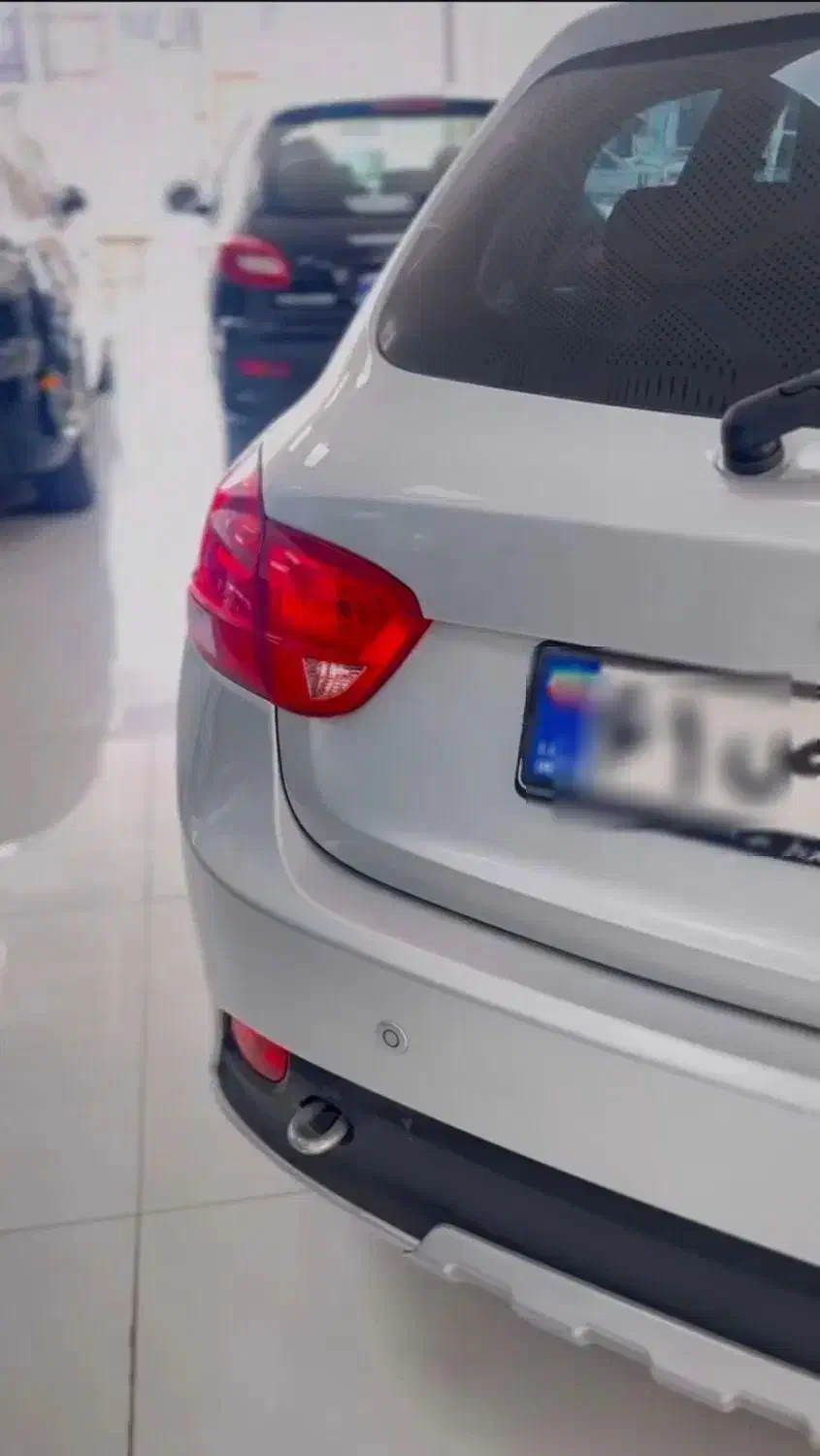 کوویک آر نقره ای|خودرو سواری و وانت|سلماس, |دیوار