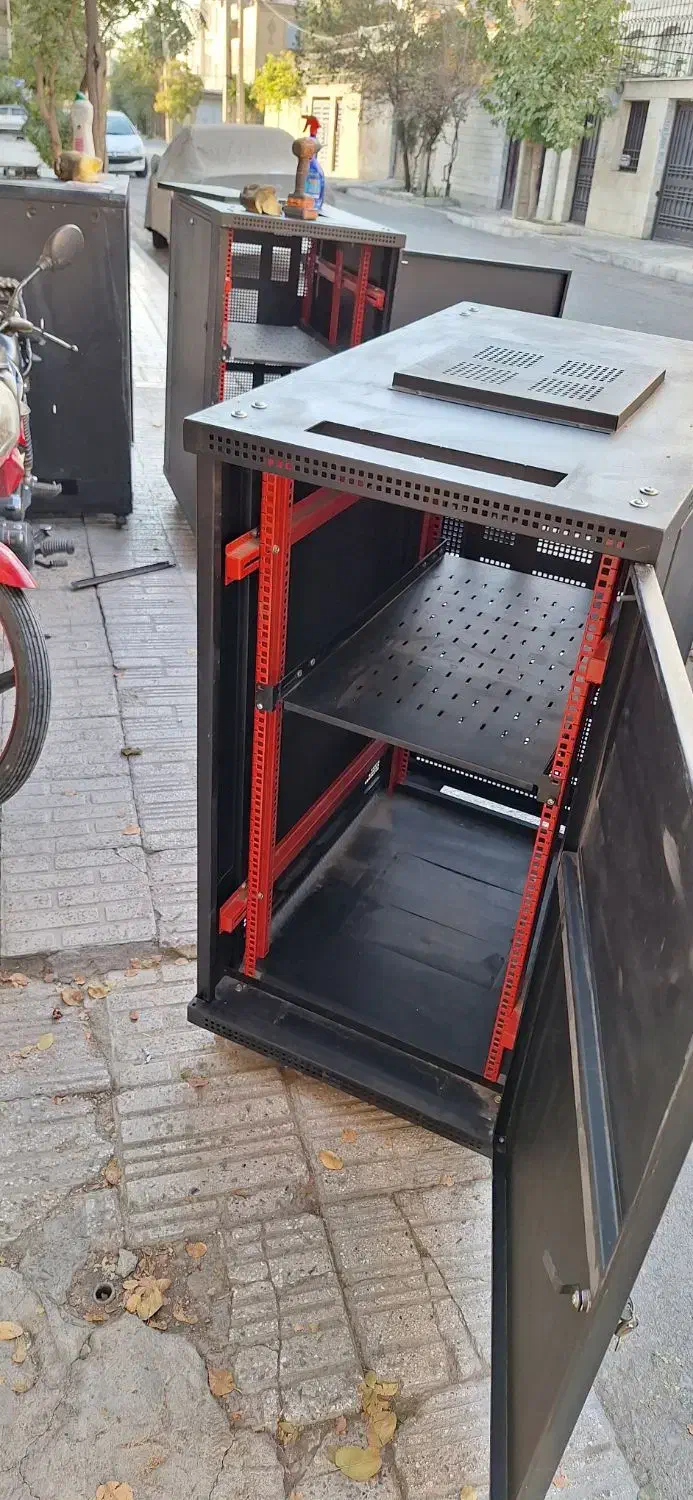 رک شبکه عمق ۱۰۰|مودم و تجهیزات شبکه|تهران, شهرک استقلال|دیوار