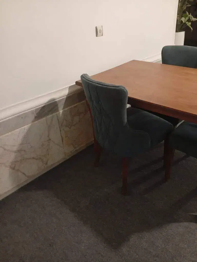 ناهار خوری|میز و صندلی غذاخوری|گرگان, |دیوار