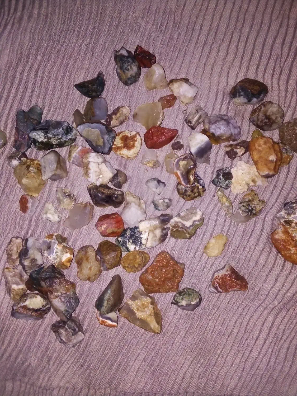 سنگهای نگینی وتزیینی|جواهرات|سبزوار, شهرک صنعتی خاوران|دیوار