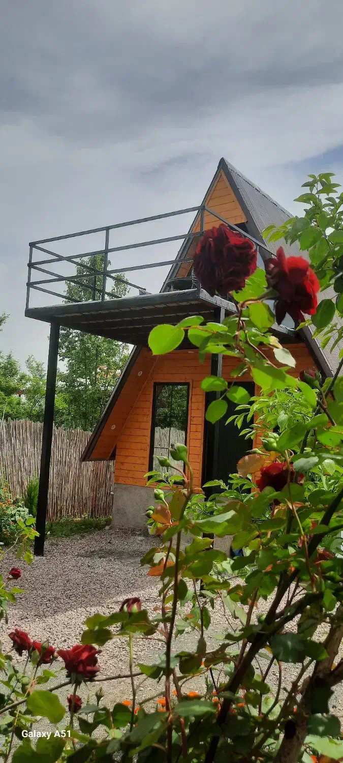 اجاره کلبه سوئیسی تک خواب|اجارهٔ کوتاهمدت ویلا و باغ|ماسال, |دیوار